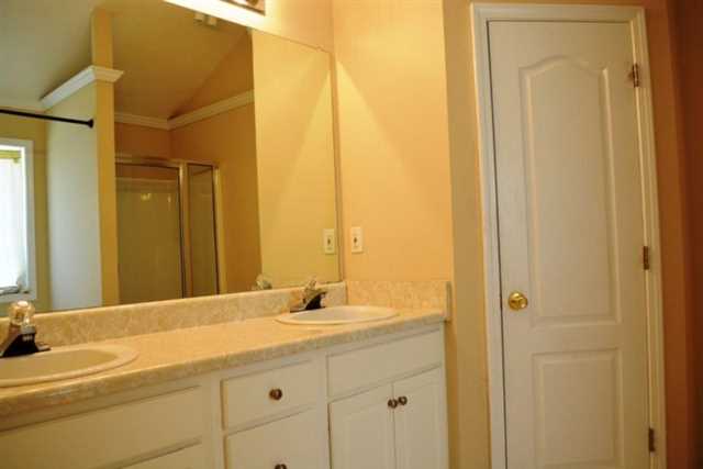 20 Matthew Ct, Covington, GA 30016 photo 8