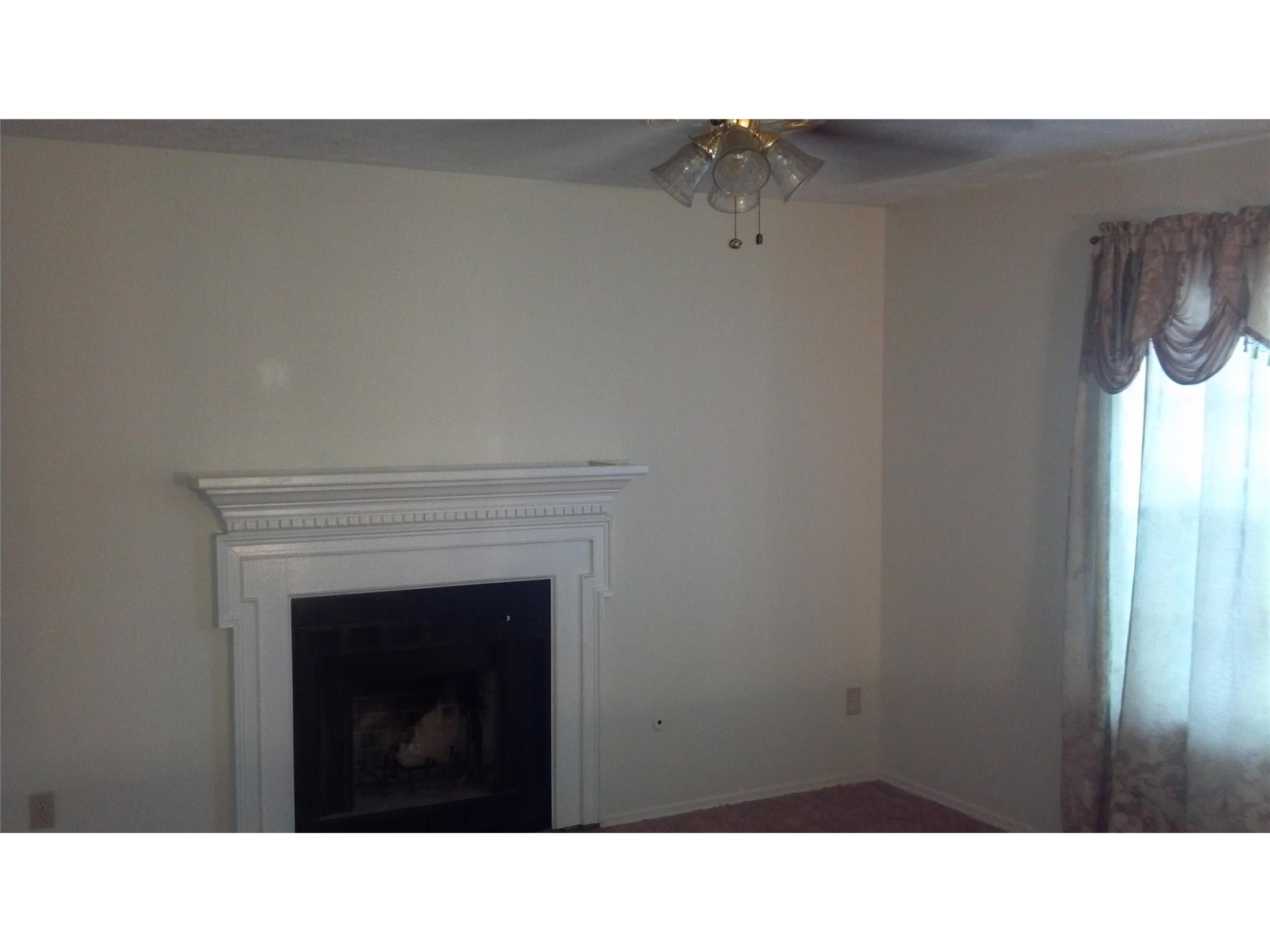 5581 Downs Way, Lithonia, GA 30058 photo 4