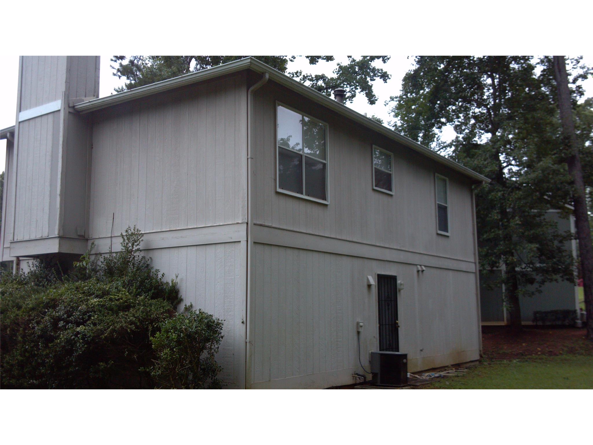 5581 Downs Way, Lithonia, GA 30058 photo 2