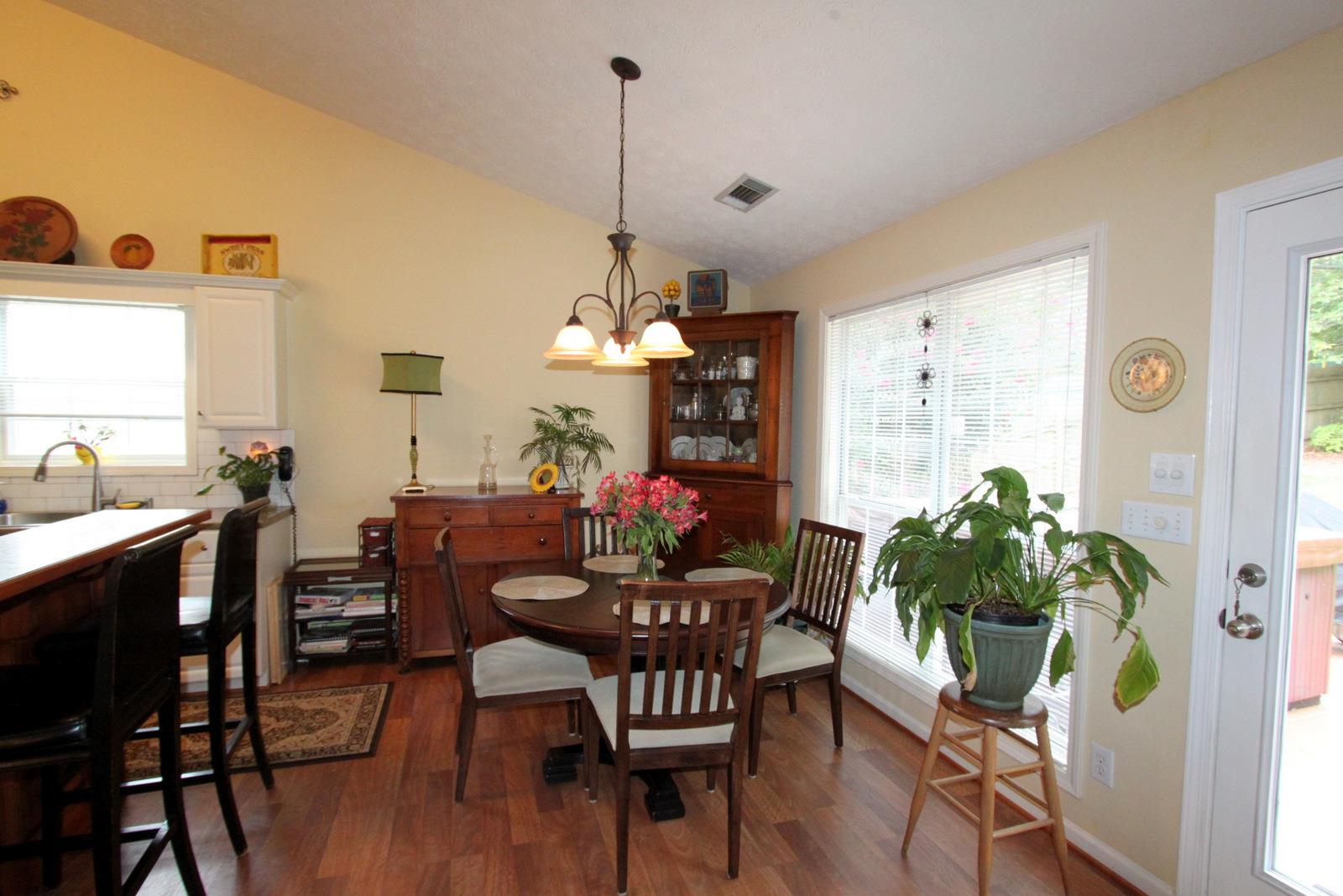 1740 Meadow Forest Ln, Duluth, GA 30097 photo 11