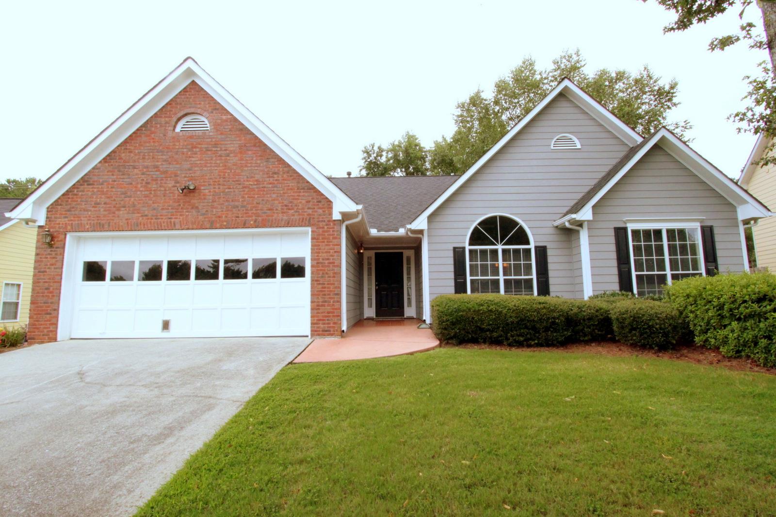 1740 Meadow Forest Ln, Duluth, GA 30097 photo 1