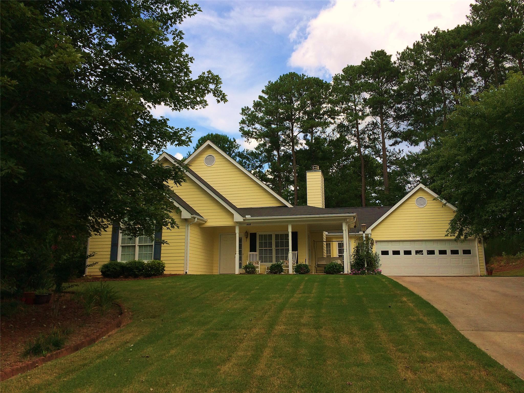 405 Spring Pl, Monroe, GA 30655 photo 1