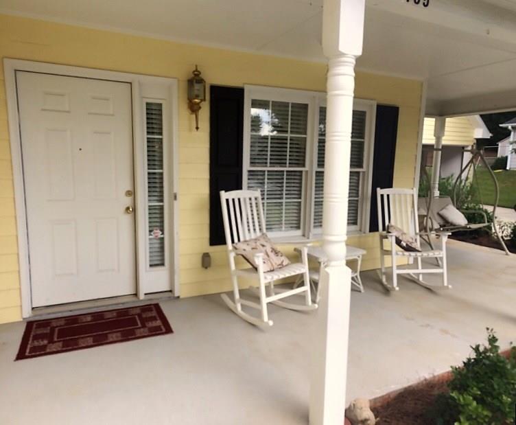 405 Spring Pl, Monroe, GA 30655 photo 2