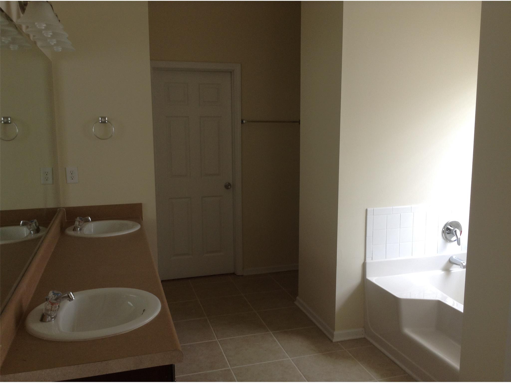 1240 Tree Leaf Ln, Conyers, GA 30012 photo 8