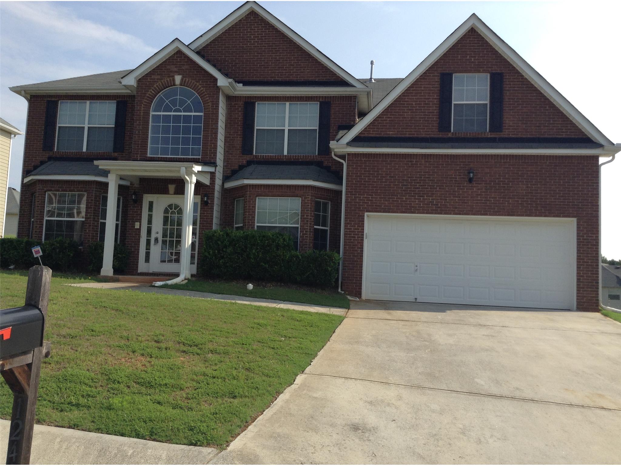 1240 Tree Leaf Ln, Conyers, GA 30012 photo 2