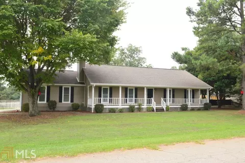 110 Lakeview Ter, Perry, GA 31069 photo 2