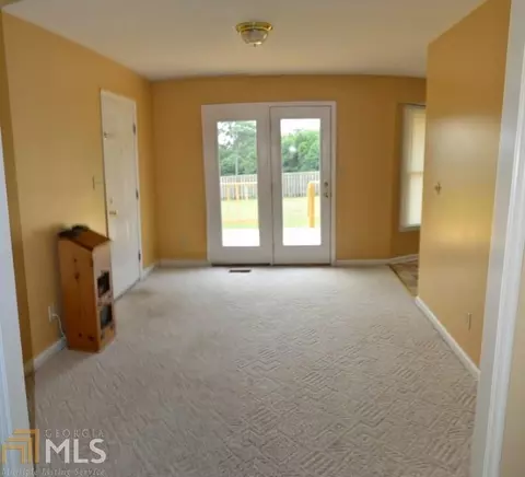 110 Lakeview Ter, Perry, GA 31069 photo 5