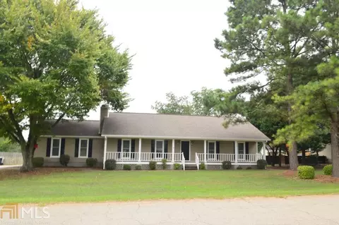 110 Lakeview Ter, Perry, GA 31069 photo 1