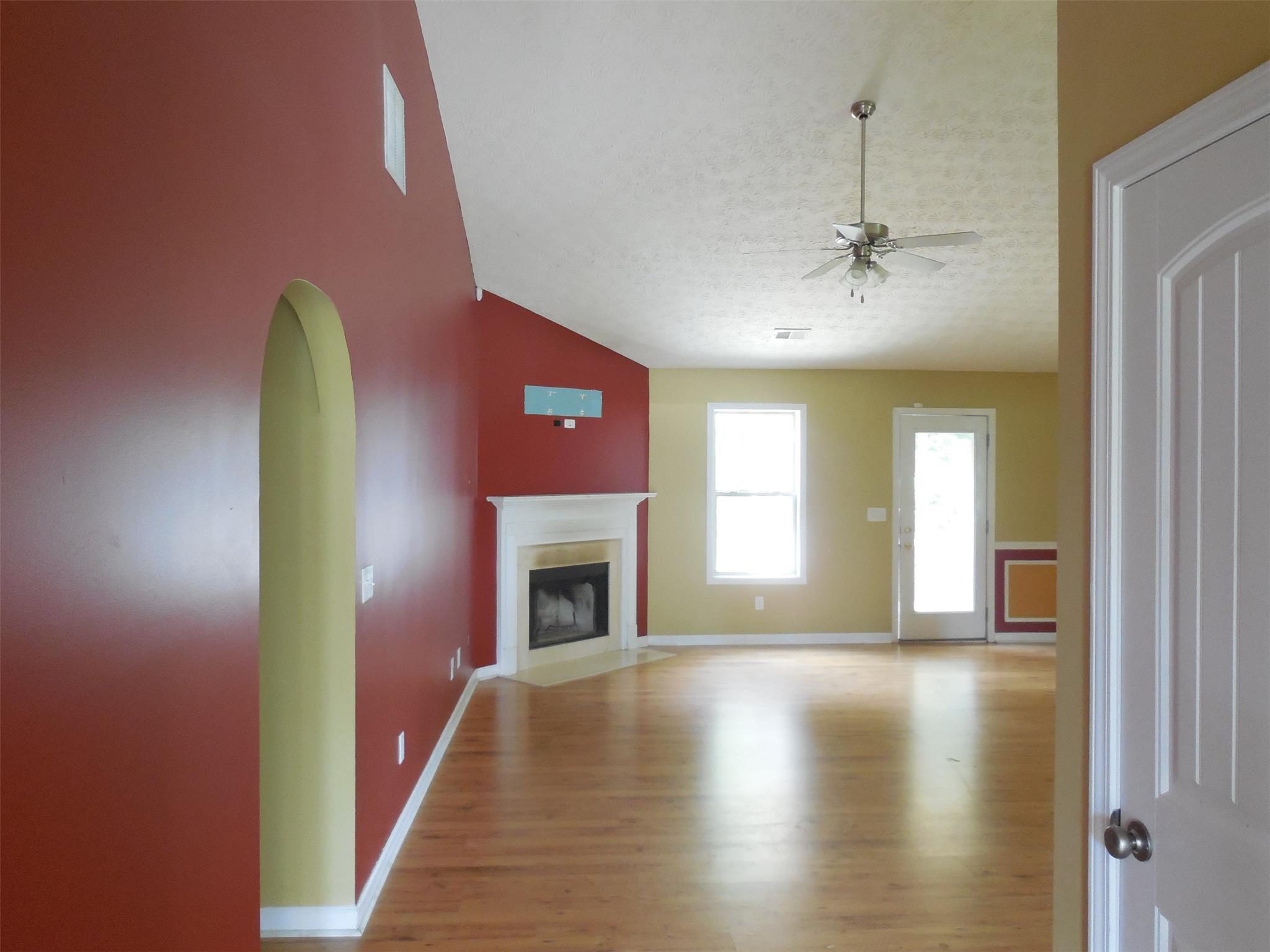 197 Bear Ln, Temple, GA 30179 photo 2