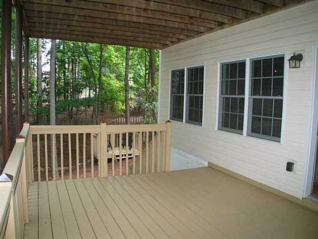302 Shadow Loch Ct, Suwanee, GA 30024 photo 15