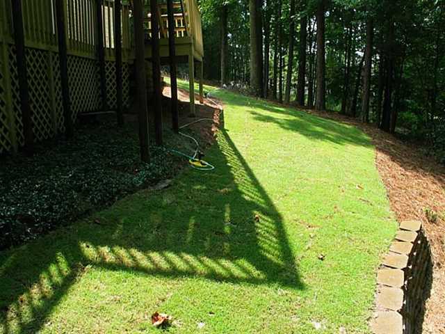 302 Shadow Loch Ct, Suwanee, GA 30024 photo 16