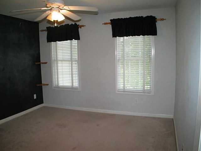 302 Shadow Loch Ct, Suwanee, GA 30024 photo 11
