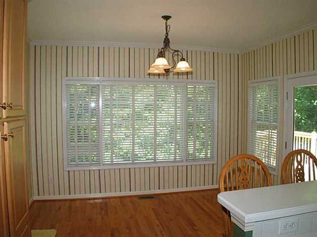 302 Shadow Loch Ct, Suwanee, GA 30024 photo 7