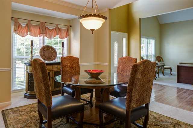 305 Wentworth Downs Ct, Duluth, GA 30097 photo 3