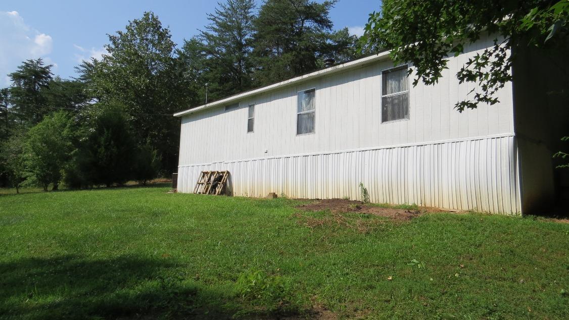 87 Cabe Rd, Toccoa, GA 30577 photo 3