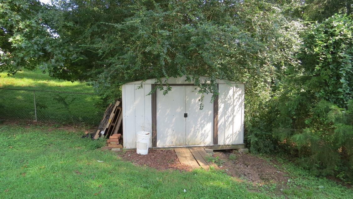 87 Cabe Rd, Toccoa, GA 30577 photo 4