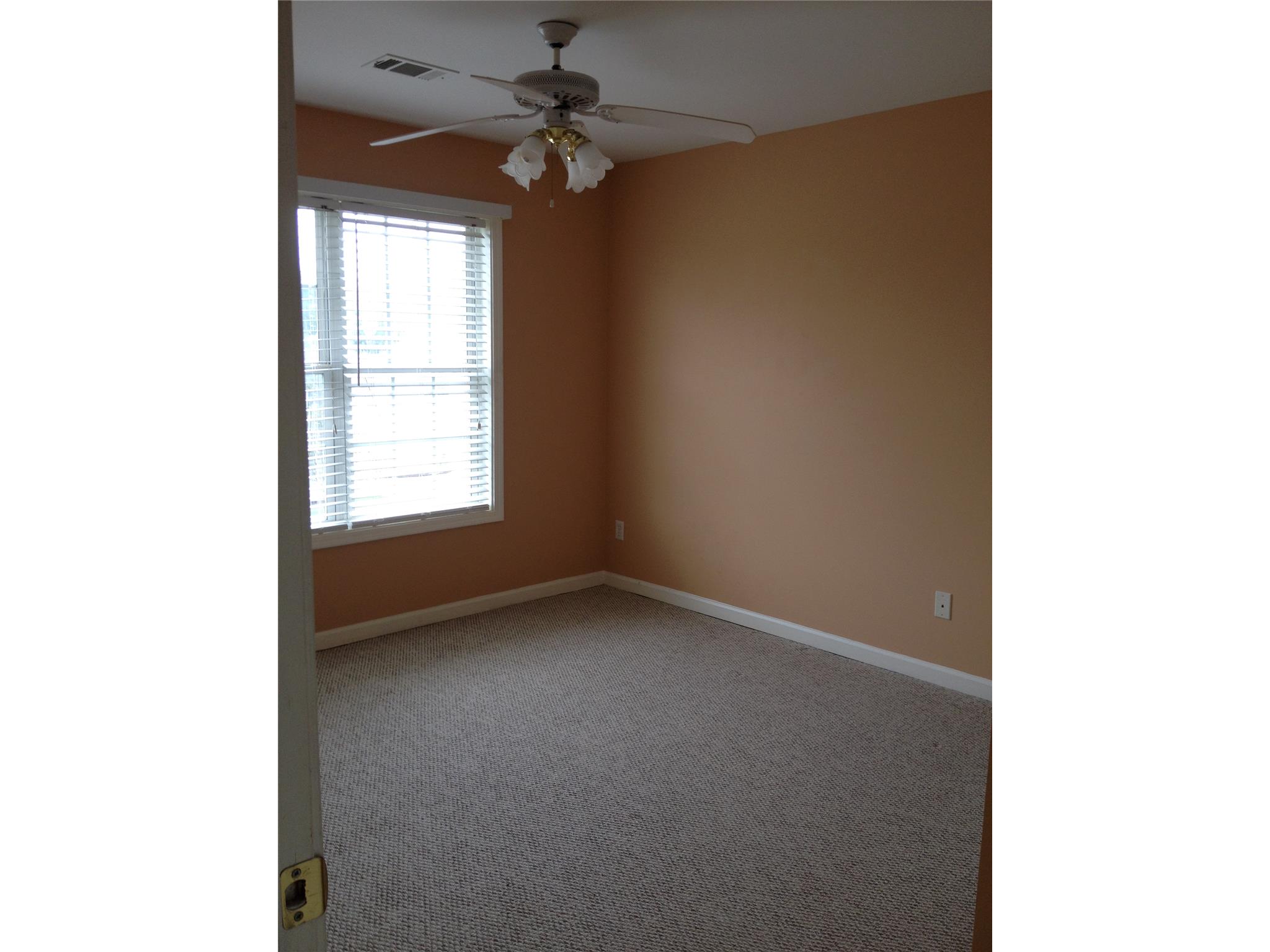 440 Ruby Forest Pkwy, Suwanee, GA 30024 photo 9