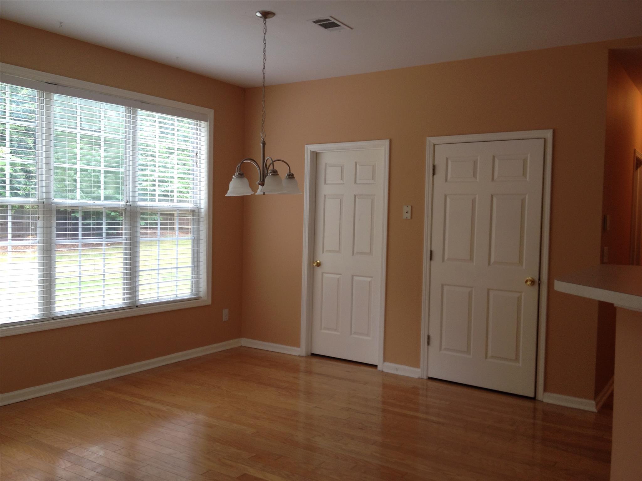 440 Ruby Forest Pkwy, Suwanee, GA 30024 photo 6