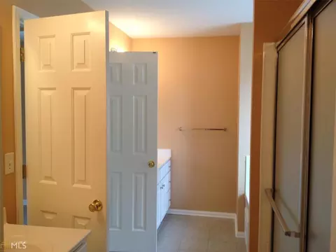440 Ruby Forest Pkwy, Suwanee, GA 30024 photo 16