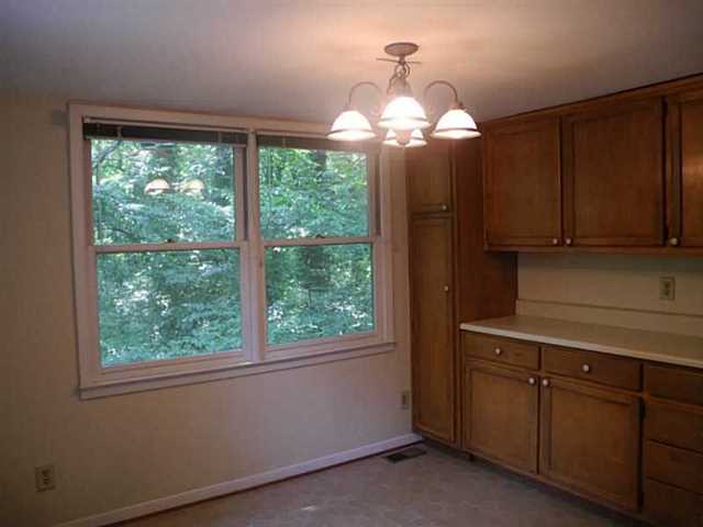 4016 Longview Dr, Atlanta, GA 30341 photo 7