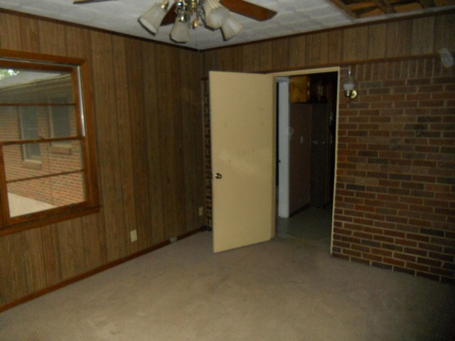725 Shellnut Dr, Forest Park, GA 30297 photo 5