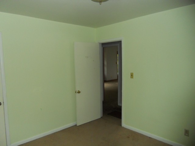 725 Shellnut Dr, Forest Park, GA 30297 photo 6