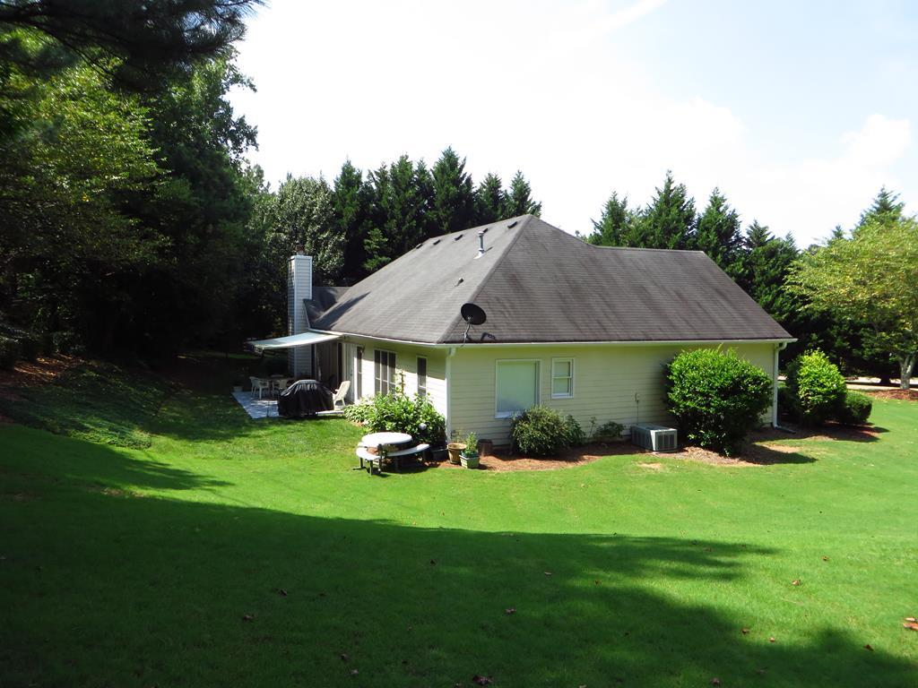 3930 Preston Ct, Suwanee, GA 30024 photo 3