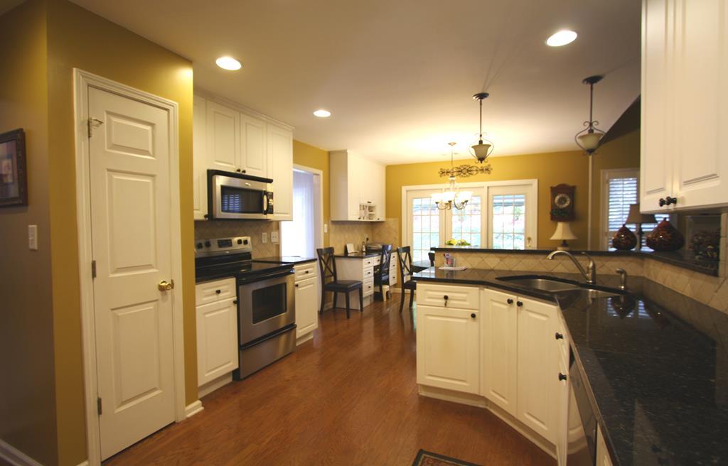 3930 Preston Ct, Suwanee, GA 30024 photo 2