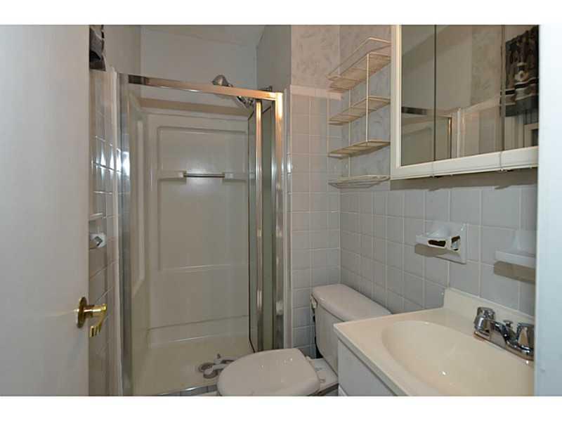 1947 Plantation Ln, Atlanta, GA 30341 photo 12