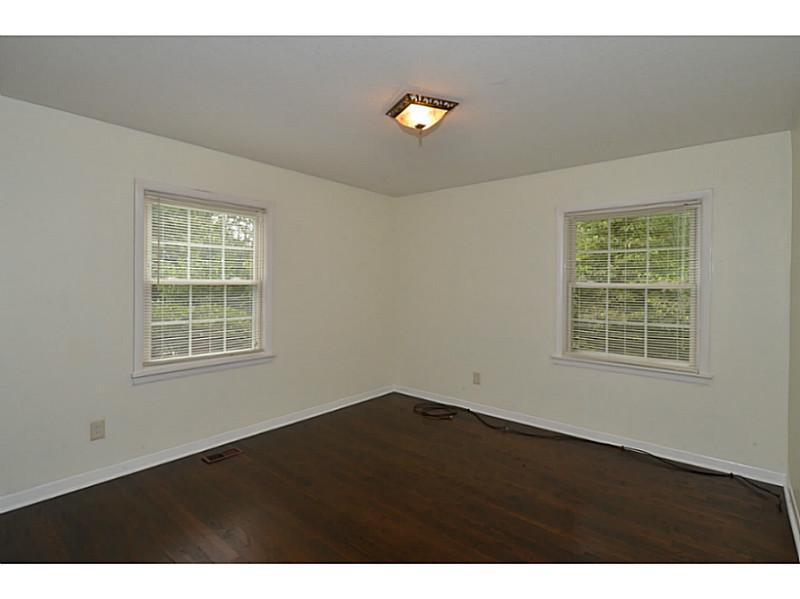 1947 Plantation Ln, Atlanta, GA 30341 photo 14
