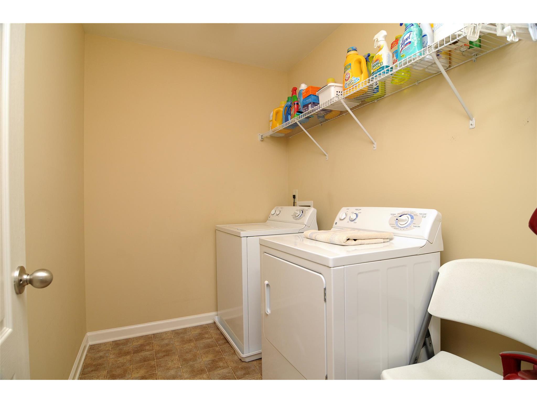 606 E Hampton Pl, Canton, GA 30115 photo 14