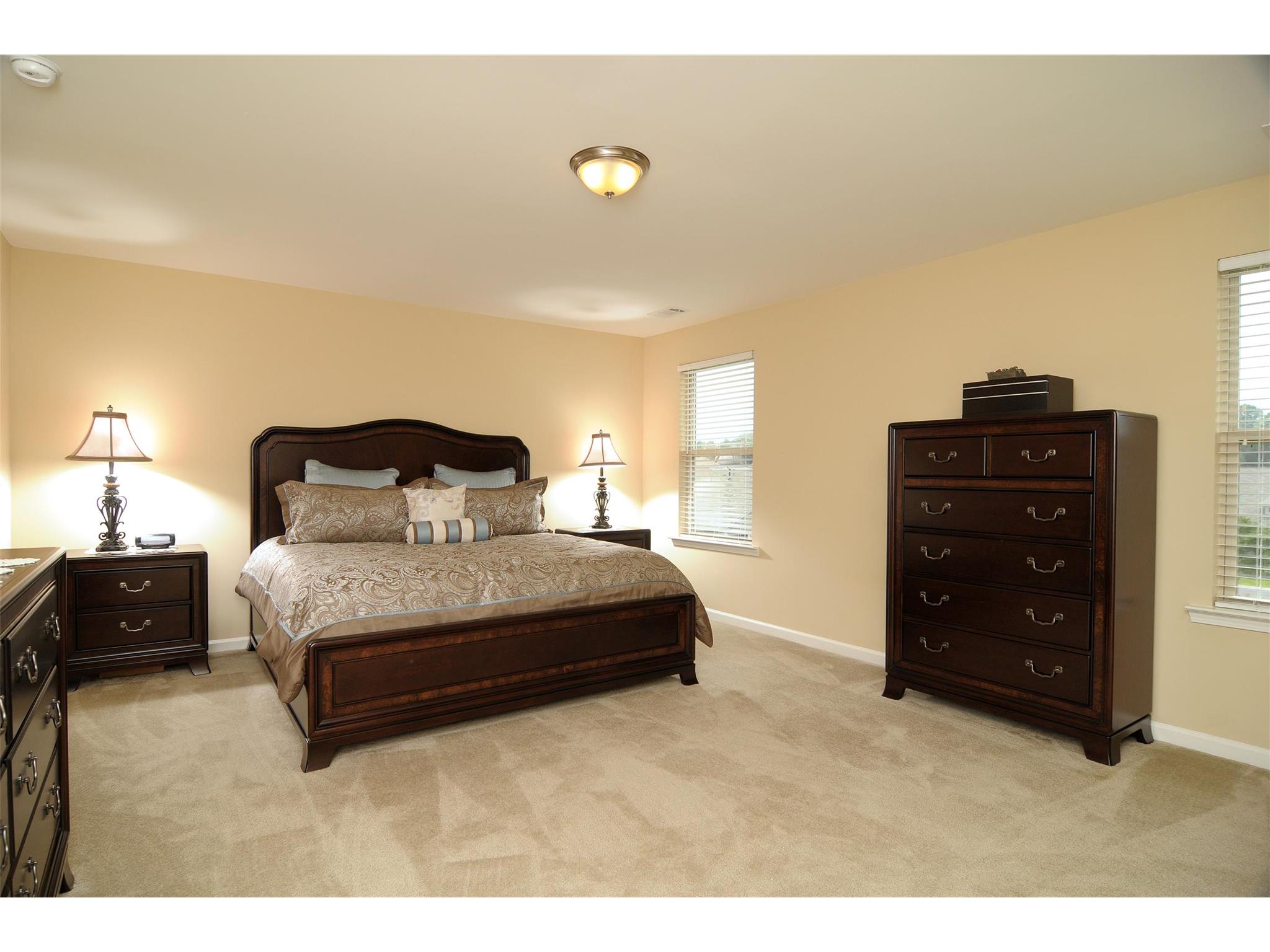 606 E Hampton Pl, Canton, GA 30115 photo 6