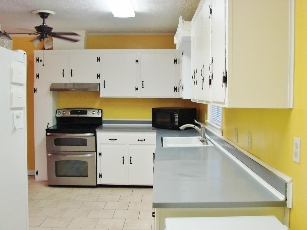 280 Poplar St, Toccoa, GA 30577 photo 13