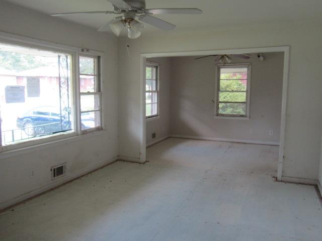 987 Laurel St, Morrow, GA 30260 photo 8