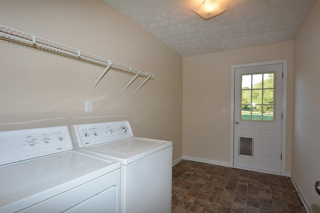 3299 Windgate Dr, Buford, GA 30519 photo 21