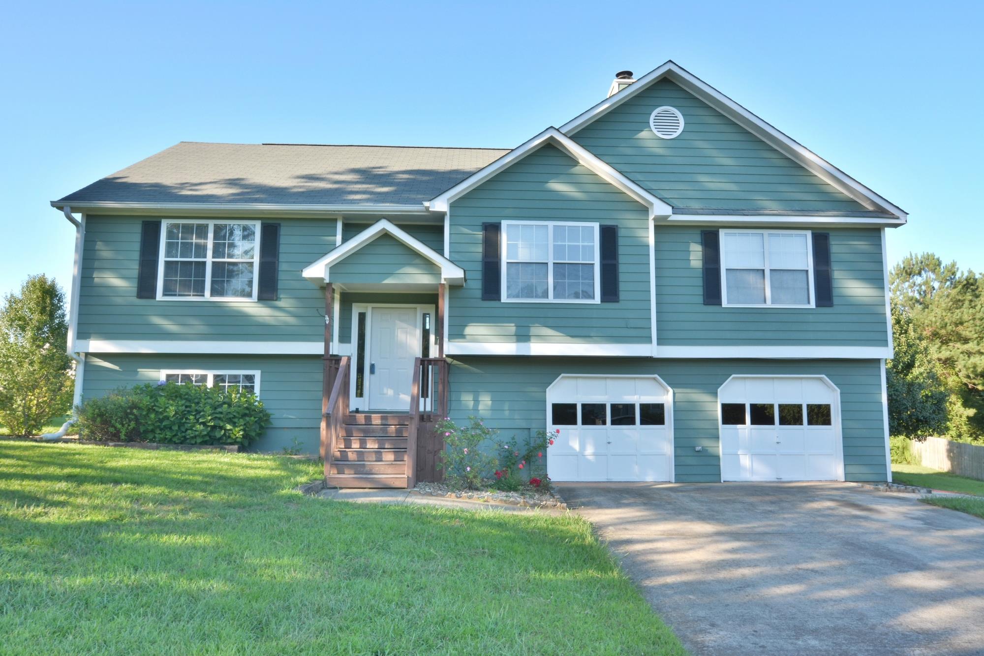 3299 Windgate Dr, Buford, GA 30519 photo 1