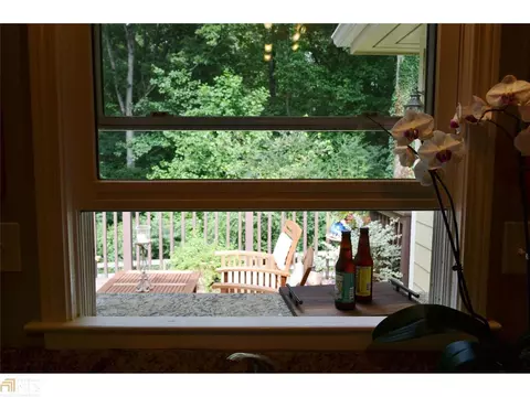 4051 E Johnson Cir, Chamblee, GA 30341 photo 8