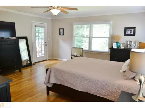 4051 E Johnson Cir, Chamblee, GA 30341 photo 11