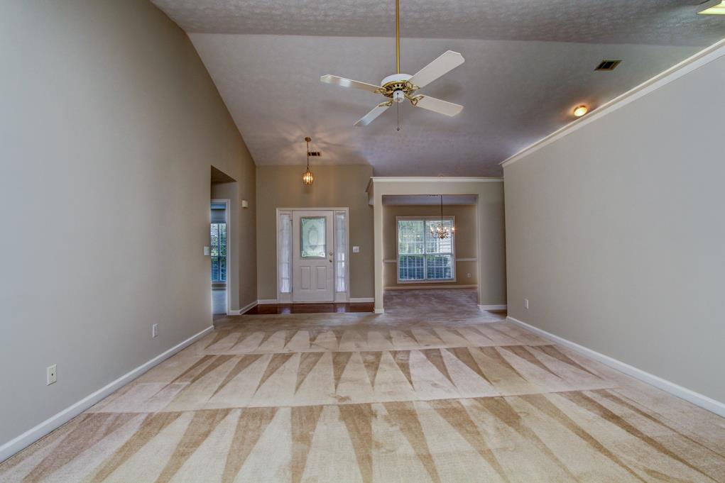 3018 Evonshire Ln, Dacula, GA 30019 photo 8
