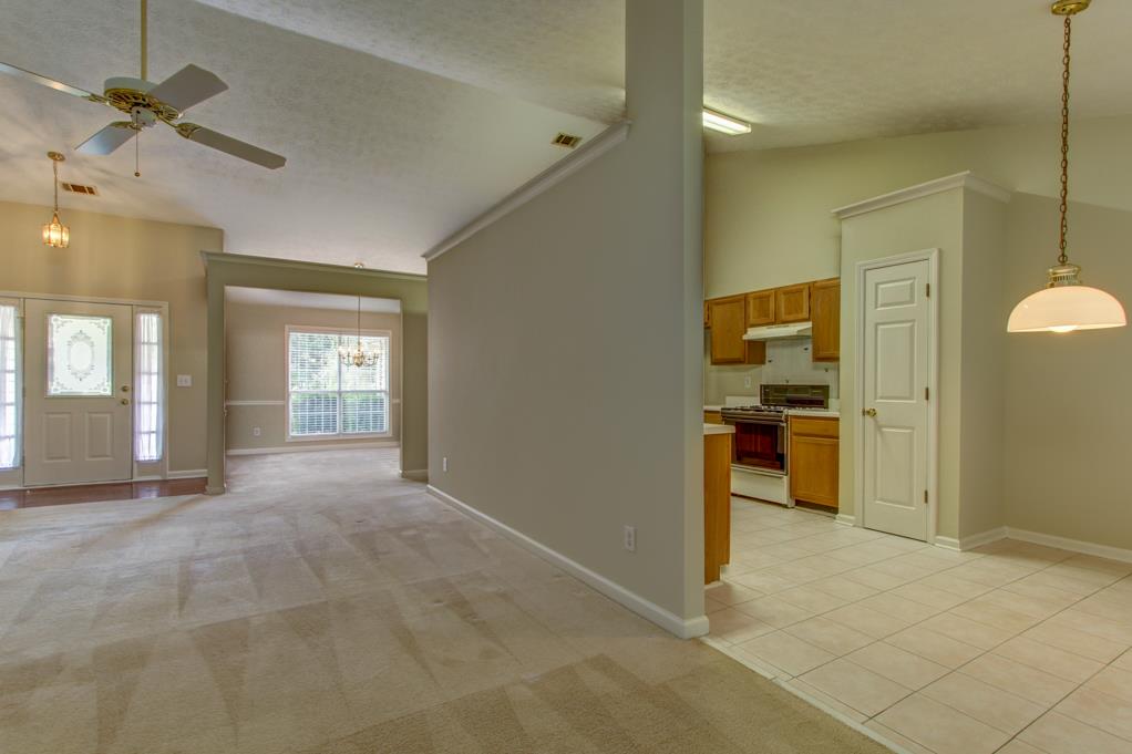 3018 Evonshire Ln, Dacula, GA 30019 photo 11