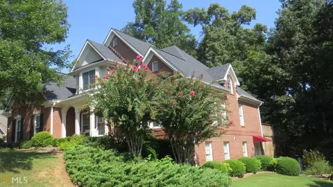 8251 Turnberry Ct, Covington, GA 30014 photo 2