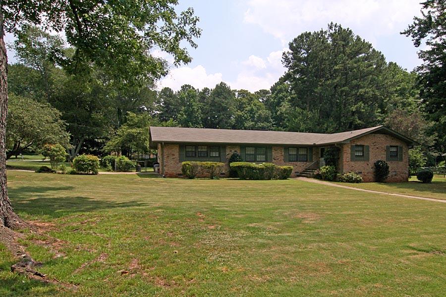 3297 Embry Hills Dr, Chamblee, GA 30341 photo 25