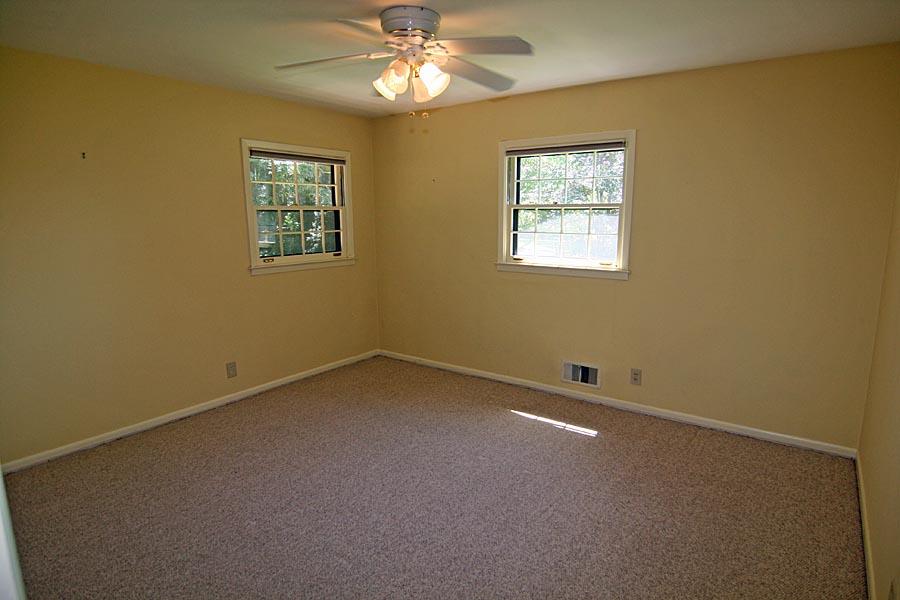 3297 Embry Hills Dr, Chamblee, GA 30341 photo 14