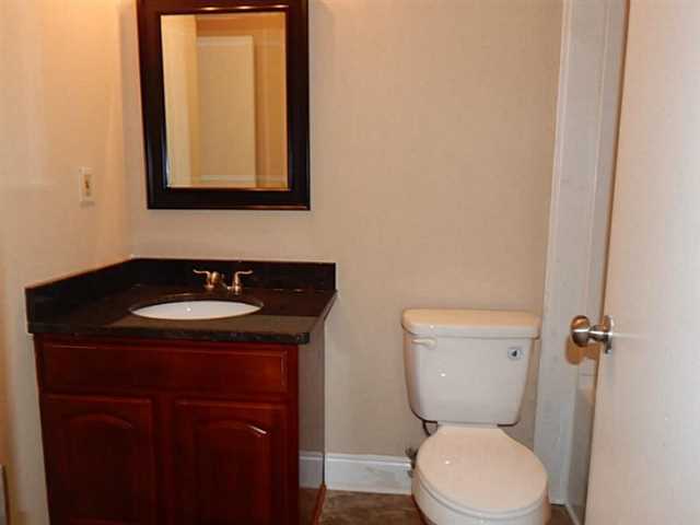 4941 Windmill Ln, Ellenwood, GA 30294 photo 16