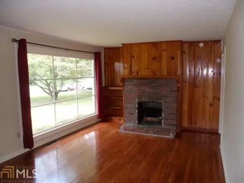 1536 J Warren Rd, Cornelia, GA 30531 photo 4
