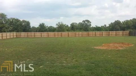 357 Elsa Way, Byron, GA 31008 photo 2