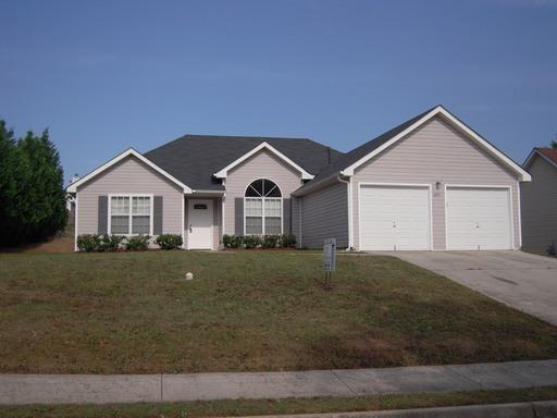 1257 Misty Meadows Ln, Hampton, GA 30228 photo 1