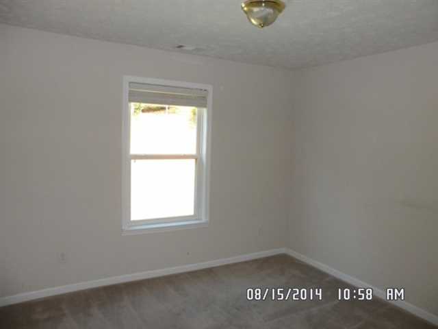 47 Lighthouse Dr, Winder, GA 30680 photo 11
