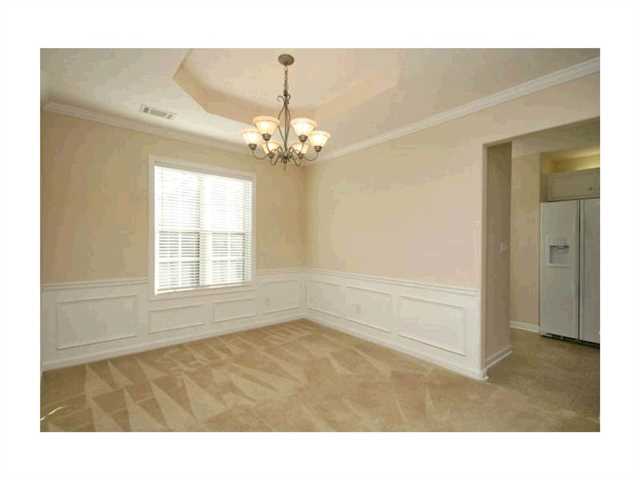 1278 Walnut Dr, Winder, GA 30680 photo 3