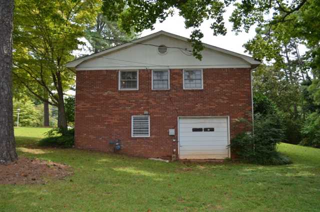 2035 Evergreen Dr, Austell, GA 30106 photo 3